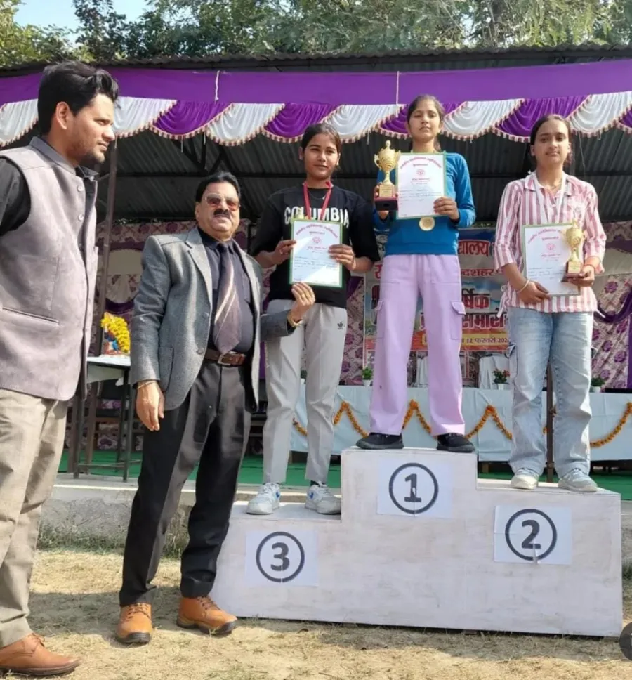 First prize in Inter-College Debate